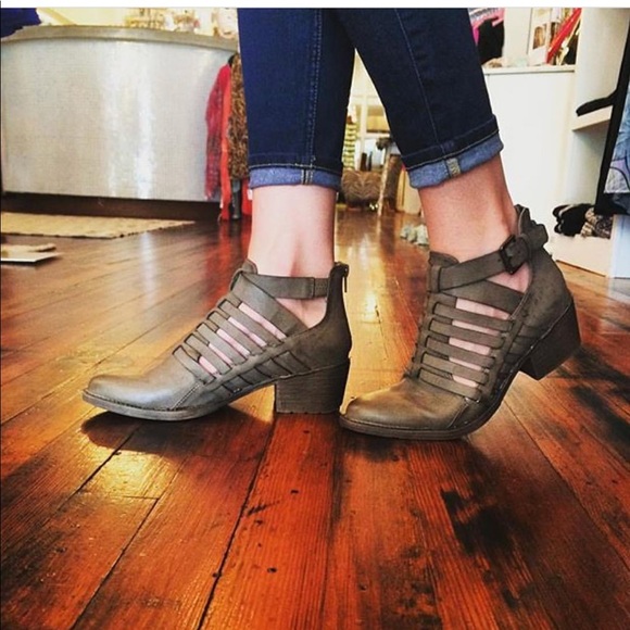 Stone Grey Cut Our Distressed Buckle Ankle Booties - Picture 6 of 8